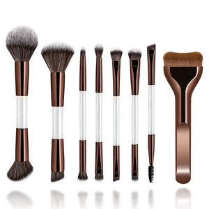 Ensemble de 8 pinceaux de maquillage double-tête pour fond de teint, <span class=keywords><strong>fard</strong></span> à joues, <span class=keywords><strong>fard</strong></span> à paupières et anticernes - Outils de beauté transfrontaliers Europe & États-Unis - Product Image 1