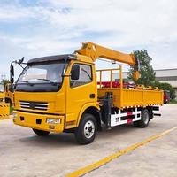 Grue montée sur camion multifonctionnelle de 5 tonnes avec dispositif d'auto-déchargement, grue télescopique hydraulique pour la livraison et le levage de marchandises