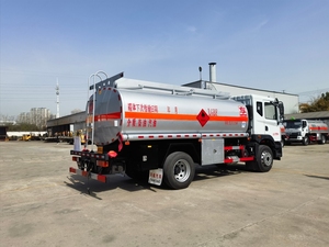Dongfeng Huashen T5 nuevo 15,5 CBM chasis de mercancías peligrosas Camión cisterna de petróleo Tanque de combustible diésel Camión Fábrica Dirce Suministro para la venta - Product Image 2