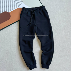 Survêtements Homme Personnalisés en Gros – Ensemble Coupe-Vent et Survêtement 100% Coton de Marque Sportive, Imprimé Uni, Style Streetwear - Product Image 3