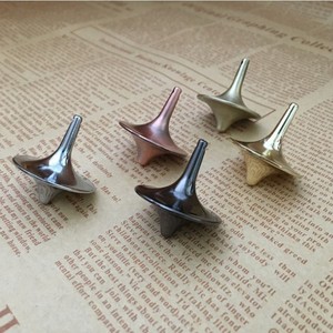 ของเล่นขายส่ง ของเล่นส่งเสริมการขาย ไจโรสโคปโลหะตั้งโต๊ะ ของเล่นหมุนโลหะ ของเล่นไจโรตั้งโต๊ะ - Product Image 6