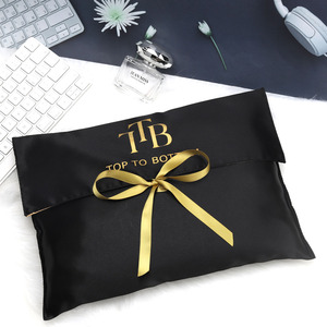 Bolsa de satén negra al por mayor con logo personalizado impreso, para ropa, pelucas, regalos, bolsa de seda antipolvo de doble capa - Product Image 5