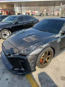 Kit carrosserie en fibre de carbone Yicku Top Style pour <span class=keywords><strong>Nissan</strong></span> <span class=keywords><strong>GTR</strong></span> R35, état <span class=keywords><strong>neuf</strong></span>, pare-chocs avant, pare-chocs arrière, aileron de voiture, kits de mise à niveau du capot - Product Image 4