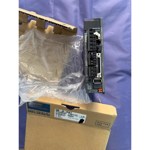 ไดรฟ์อัตโนมัติอุตสาหกรรม MR-J4-40A1 200V AC 0.4KW ตอบสนองความเร็วสูง ควบคุมมอเตอร์ IPM อุปกรณ์ไฟฟ้า - Product Image 4