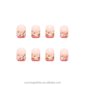 Fournisseur d'articles de nail art : Faux ongles en plastique à couverture complète, courts, carrés, roses, avec motif floral - Product Image 4