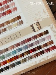 Kit de vernis à ongles en gel transparent rose nude français 100 couleurs 12 ml avec lampe LED Haute qualité Certifié MSDS pour la vente en gros - Product Image 5