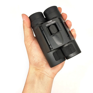 Binoculares Plegables con Prisma de Techo DCF Optics 10x25 BK7 con Revestimiento Completo Negro para Niños y Adultos, Viajes al Aire Libre - Product Image 3