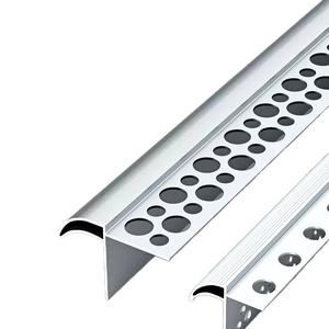 Bande de drainage plate en alliage d'aluminium pour murs extérieurs, avant-toits, gouttières et rebords de fenêtre, avec revêtement <span class=keywords><strong>sable</strong></span> - Product Image 2
