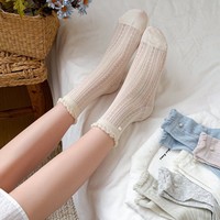 Chaussettes en tricot doux pour femmes, chaussettes côtelées décontractées avec un design minimaliste pour un port quotidien confortable