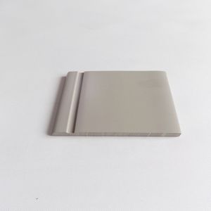 لفة قاعدة جدارية بيضاء حديثة من كلوريد البولي فينيل 4 "من المطاط لمستشفى الفندق ، وللأغراض الزخرفية - Product Image 5