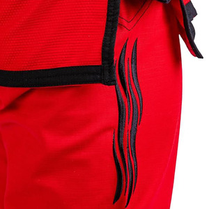 Tenue d'arts martiaux professionnelle Solid Trader, Gi fiable pour l'entraînement intense, la pratique et les tournois, uniformes de judo - Product Image 5