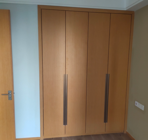 <span class=keywords><strong>Armario</strong></span> Moderno de Madera Maciza con 3 Puertas Corredizas, Ajustable, Duradero, Cómodo y Convertible para Dormitorio, Sala de Estar, Apto para Niños - Product Image 5