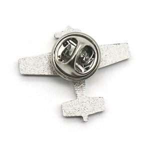 ผู้ผลิตเข็มกลัดเคลือบลายการ์ตูนเครื่องบินตามสั่ง - Product Image 2