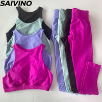 Ensemble de sport 2 pièces T701 : Soutien-gorge de sport Racer et Legging de yoga taille haute froncé aux fesses – Tenue de fitness et de yoga