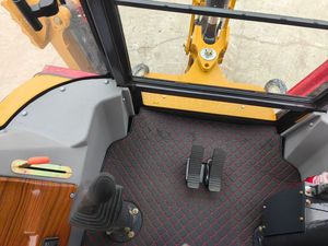 รถตักล้อยาง CAT 420F 4WD ใหม่เอี่ยม กำลังแรงสูง ประหยัดน้ำมัน น้ำหนักบรรทุกมาตรฐาน 3240 กก. พร้อมหัวขุดในตัว - Product Image 4