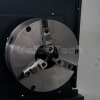 Tour CNC horizontal CK61125 5000 mm 3 axes avec mandrin hydraulique CK61100 grande taille