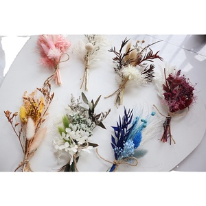 Boho mini bouquet de fleurs séchées, boutonnière, boîte aux lettres, cadeau de mariage, garniture de gâteau, prix de gros, mini bouquet de fleurs séchées naturelles - Product Image 1