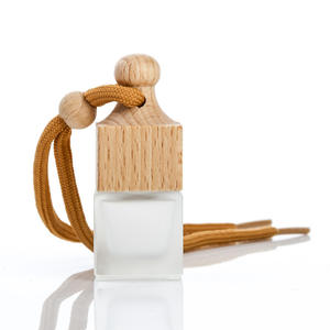 Diffuseur vide d'usine 8ml diffuseur de parfum désodorisant de voiture en verre bouteille de parfum suspendue avec couvercle en bois - Product Image 2