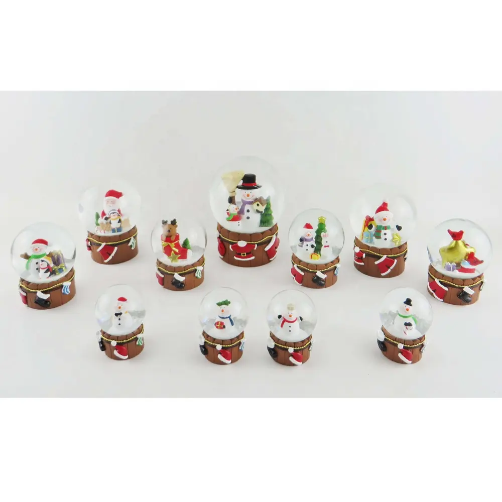 Wholesale Custom Unique Hand Made Snowman Christmas Glass Water Globe For Table Top Decoration Gift