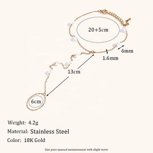 डिंगरान थोक फैशन पैर की उंगलियों के छल्ले स्टेनलेस स्टील सोने की प्लेटेड मोती फिंगर चेन - Product Image 2