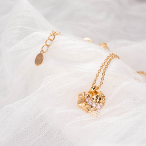 Collier pendentif simple de luxe pour femme, cadeau de fiançailles, cœur sous vide, or 14 carats, 3 griffes, 1ct 2ct 3ct, pendentif en moissanite taille cœur - Product Image 1