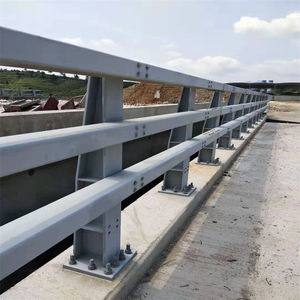Barrera de tráfico con recubrimiento en polvo OEM de primera calidad, puente antichoque de acero, barandilla de carretera - Product Image 1