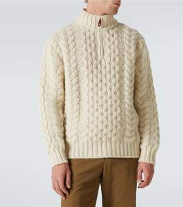 Pull-over d'affaires pour homme de style Old Money personnalisé |   Tricot épais d'hiver à col montant torsadé avec logo brodé - Product Image 3