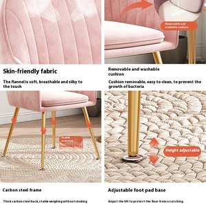Chaise <span class=keywords><strong>de</strong></span> manucure moderne et luxueuse légère avec dossier pour filles tabouret <span class=keywords><strong>de</strong></span> maquillage célèbre sur Internet pour chambre à coucher simple coiffeuse et chaises <span class=keywords><strong>de</strong></span> salle à manger - Product Image 2