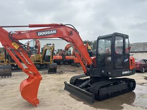 รถขุด Doosan DX60 มือสอง ขนาด 6 ตัน รถขุดไฮดรอลิกแบบตีนตะขาบขนาดกลาง ของแท้จากเกาหลี Doosan สภาพดี ชั่วโมงการใช้งานต่ำ ราคาถูก - Product Image 2