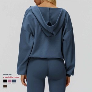 Vêtements de <span class=keywords><strong>sport</strong></span> Vêtements d'extérieur d'automne et d'hiver avec une <span class=keywords><strong>grande</strong></span> capuche et un grand col en V Yoga Fitness Workout Vestes de <span class=keywords><strong>sport</strong></span> pour femmes - Product Image 2