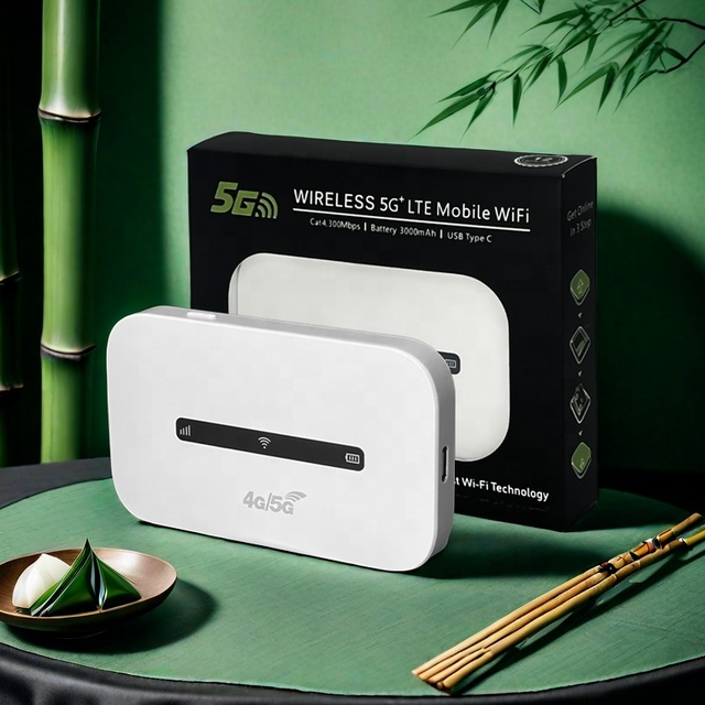 Moins Cher OEM LTE LED Type-C Cat4 4g Router with Sim Card Pocket Router 300Mbps 3000mAh Pocket Wifi 4g Router