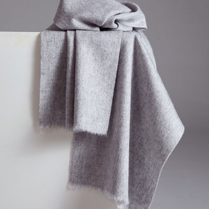 Écharpe 100% pure laine, couleur unie, douce et chaude, pour femmes et hommes, hiver, unisexe, légère, pour l'automne - Product Image 3