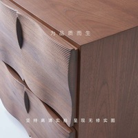 Table de chevet en noyer noir américain de style Mid-Century, avec bord naturel et 2 tiroirs, table d'appoint minimaliste italienne pour chambre à coucher