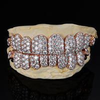 Grillz dentaires personnalisés en or rose massif 14 carats |   Honeycomb avec Moissanite sertie et Diamant de laboratoire |   Bijoux Hip Hop certifiés par des tiers