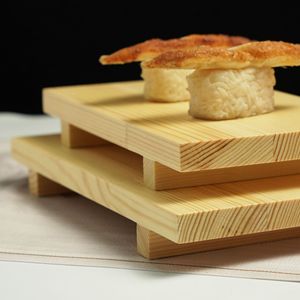 Soporte rectangular japonés de madera para sushi, bandeja de servir en niveles para sashimi y tabla larga para asar carne. - Product Image 1