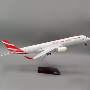 Modèle d'avion miniature avec lumières, ornement de décoration, décoration de meubles, maquette d'avion simulée - Product Image 1