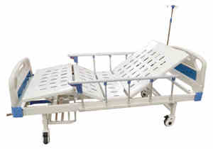 Lit médicalisé certifié CE ISO avec roulettes et table repas pour hôpital, clinique et soins à domicile – Lit d'hôpital manuel à 2 manivelles - Product Image 4