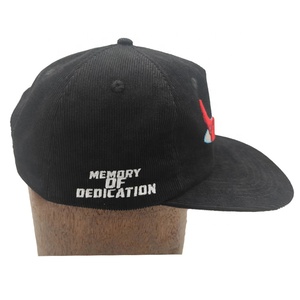 Bán Buôn Chất Lượng Cao Cổ Điển Màu Đen Vải To Sợi Phẳng Hóa Đơn Hat Biểu Tượng Tùy Chỉnh Thêu Không Có Cấu Trúc Mũ Bóng Chày Snapback Hat - Product Image 2