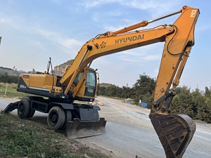 Excavatrice sur pneus d'occasion moderne 210W-9, excavatrices sur pneus Hyundai 210W, 150W, 225W, 170W, 60W avec moteur Cummins utilisées dans - Product Image 2