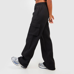 High Quality Wide Leg Sweatpants Womens Custom 350gsm Cargo Sweatpants Joggers With Pockets - Product Image 3