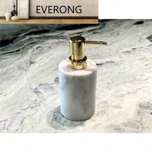 Decoración de mármol 4 piezas conjunto de marca de lujo regalo <span class=keywords><strong>comprar</strong></span> juegos de baño con botella de loción jabonera taza de diente productos de mármol blanco - Product Image 3