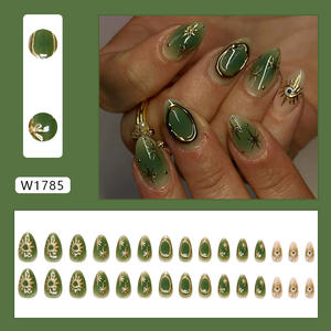 24 piezas verde dorado estrella dorada resplandor almendra juego de uñas postizas DIY salón Faux Press en las uñas - Product Image 6