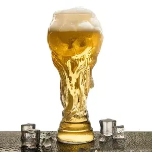 2022 New Design Drinking Glass Clear Beer Can Glass Cups 16oz Qatar Soccer Game Trophy Shaped