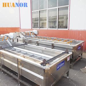 Attrezzatura Automatica per il Lavaggio di Cavoli, Zucche e Peperoni con Nastro Trasportatore e Bolle d'Aria, Personalizzabile da 3m, 4m, 5m - Product Image 3