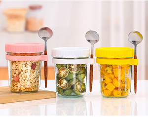 Vente en gros de pots en verre modernes de grande capacité avec couvercle hermétique, pour la conservation de la fraîcheur, pour le rangement dans la cuisine et le garde-manger - Product Image 1