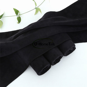 <span class=keywords><strong>Serviette</strong></span> en <span class=keywords><strong>microfibre</strong></span> noire U-HomeTalk UT-MF099 pour salon de <span class=keywords><strong>coiffure</strong></span> et institut de beauté, logo personnalisé - Product Image 2