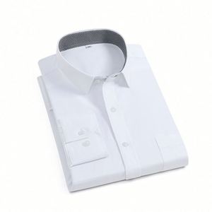 เสื้อเชิ้ตผู้ชายขายดีปี 2024 เสื้อเชิ้ตทำงานผ้าคอตตอนผสมโพลีเอสเตอร์ สั่งทำได้ พร้อมปักโลโก้ OEM เสื้อเชิ้ตแขนยาวสไตล์ธุรกิจสำหรับทุกเพศ - Product Image 4