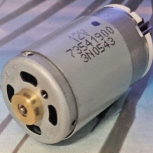 Actuador de Turbocompresor Electrónico OE 73541900, Motor de 9 Dientes y 8 mm para VW Audi - Product Image 2