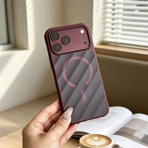 Coque de téléphone antichute en PC mat diagonale B548 pour iPhone 16 17 18 Pro Max avec recharge magnétique sans fil - Product Image 1