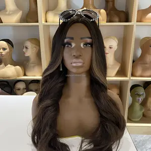 Testa di manichino realistico all'ingrosso con make up afro-americano testa di manichino con spalle